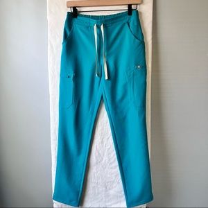 Like New Teal Figs Yola Skinny Scrub Pants size XS - Rare Color!